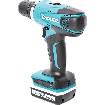 Аккумуляторная дрель-шуруповерт Makita DF347DWE