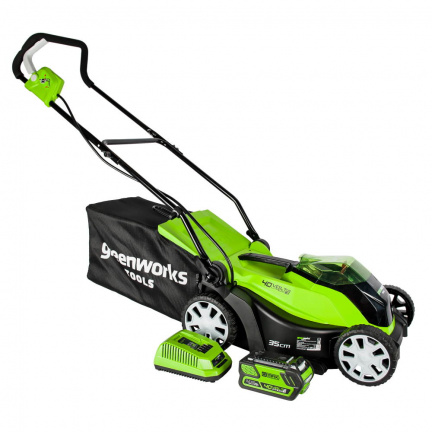 Аккумуляторная газонокосилка Greenworks G40LM35K4