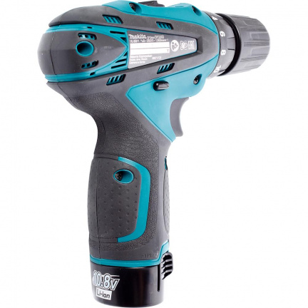 Аккумуляторная дрель-шуруповерт Makita DF330DWE